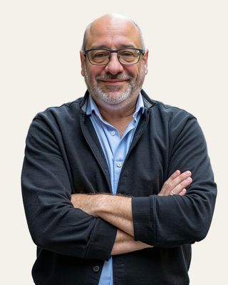 Gary P